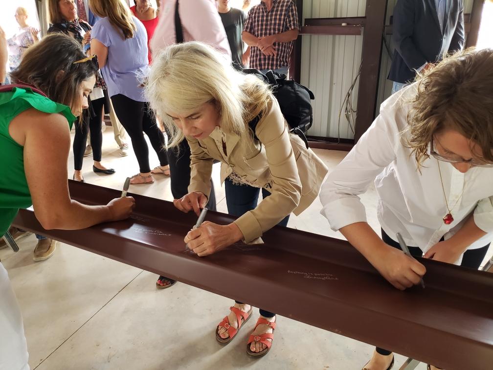 Sue Ann Arnall at the Firststep Women’s Recovery Program beam signing, September 2019. Courtesy Oklahoma Hall of Fame Archives.